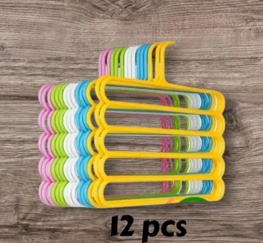 Multicolor Plastic Clothes Hangers – Pack of 12