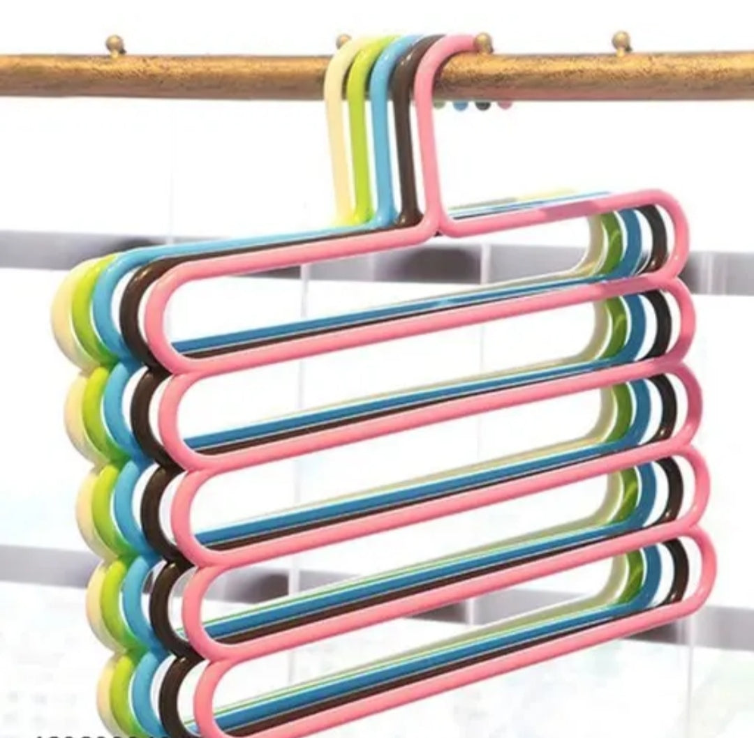 Multicolor Plastic Clothes Hangers – Pack of 12